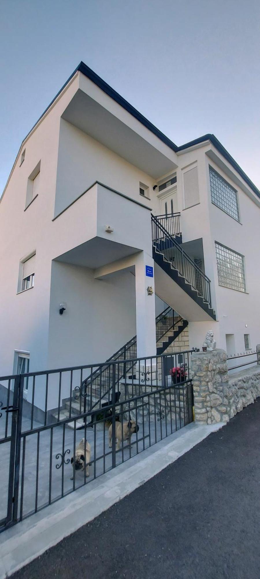 Apartments Ema Crikvenica Exterior foto