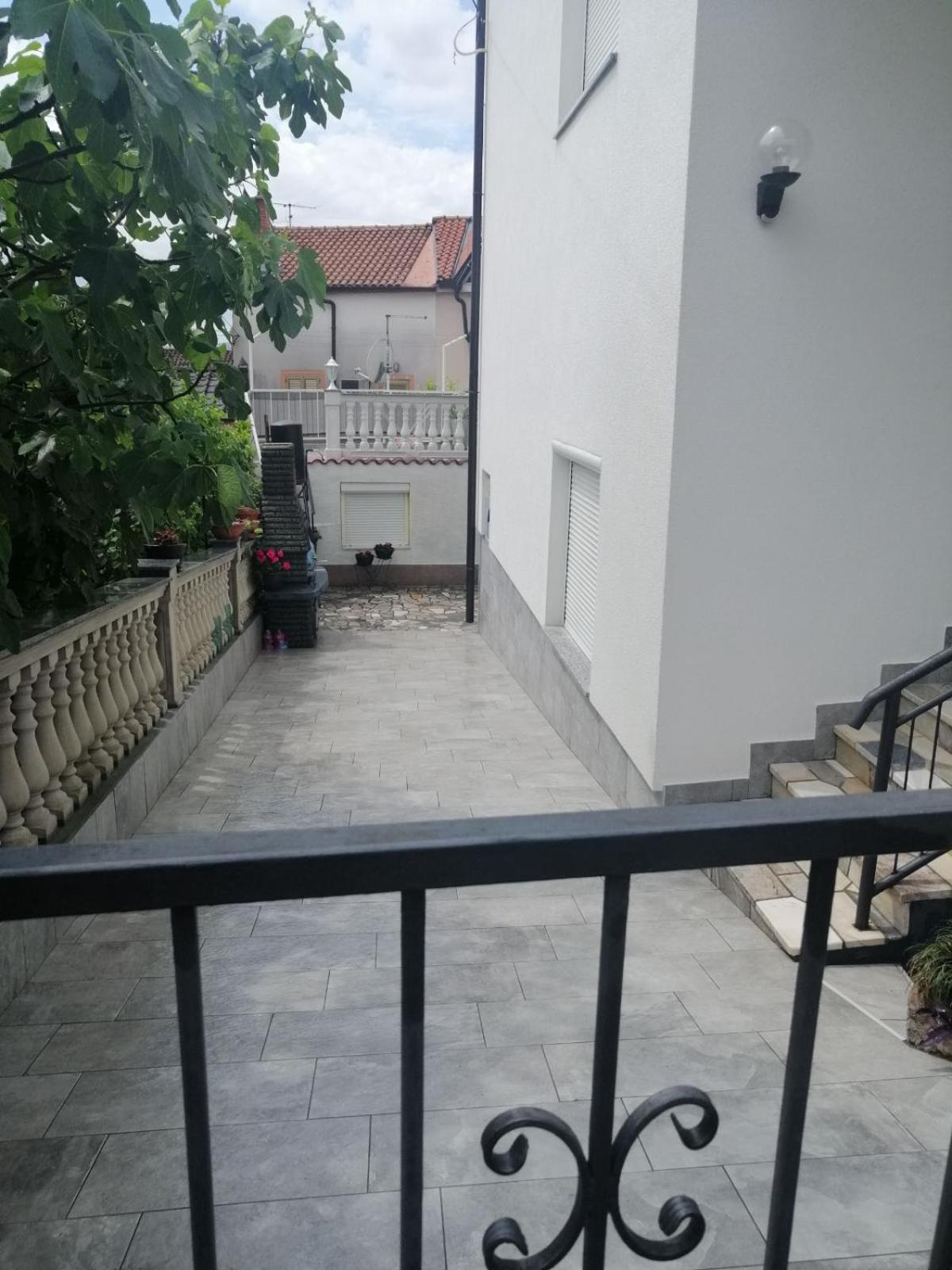 Apartments Ema Crikvenica Exterior foto