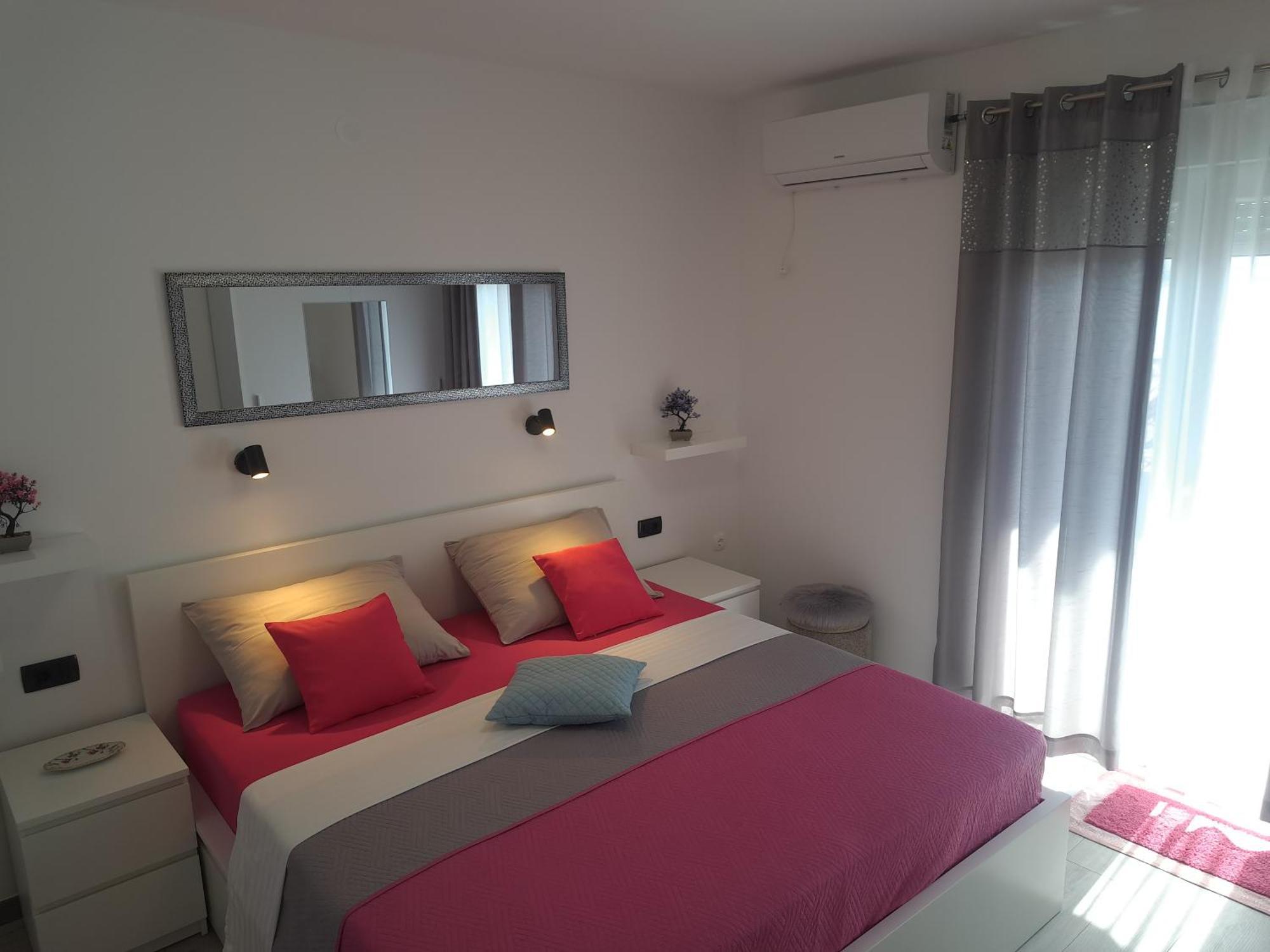 Apartments Ema Crikvenica Exterior foto
