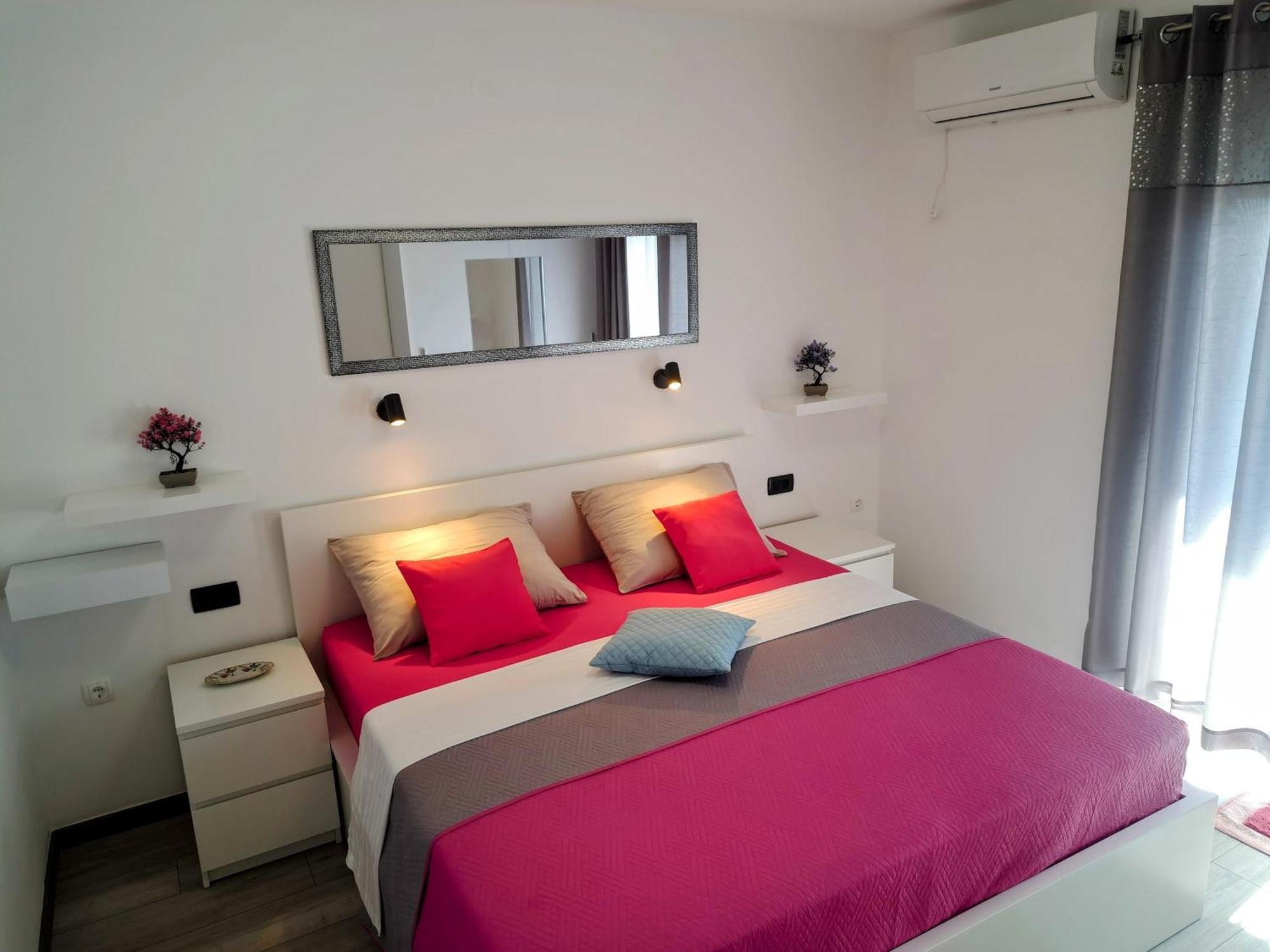 Apartments Ema Crikvenica Exterior foto