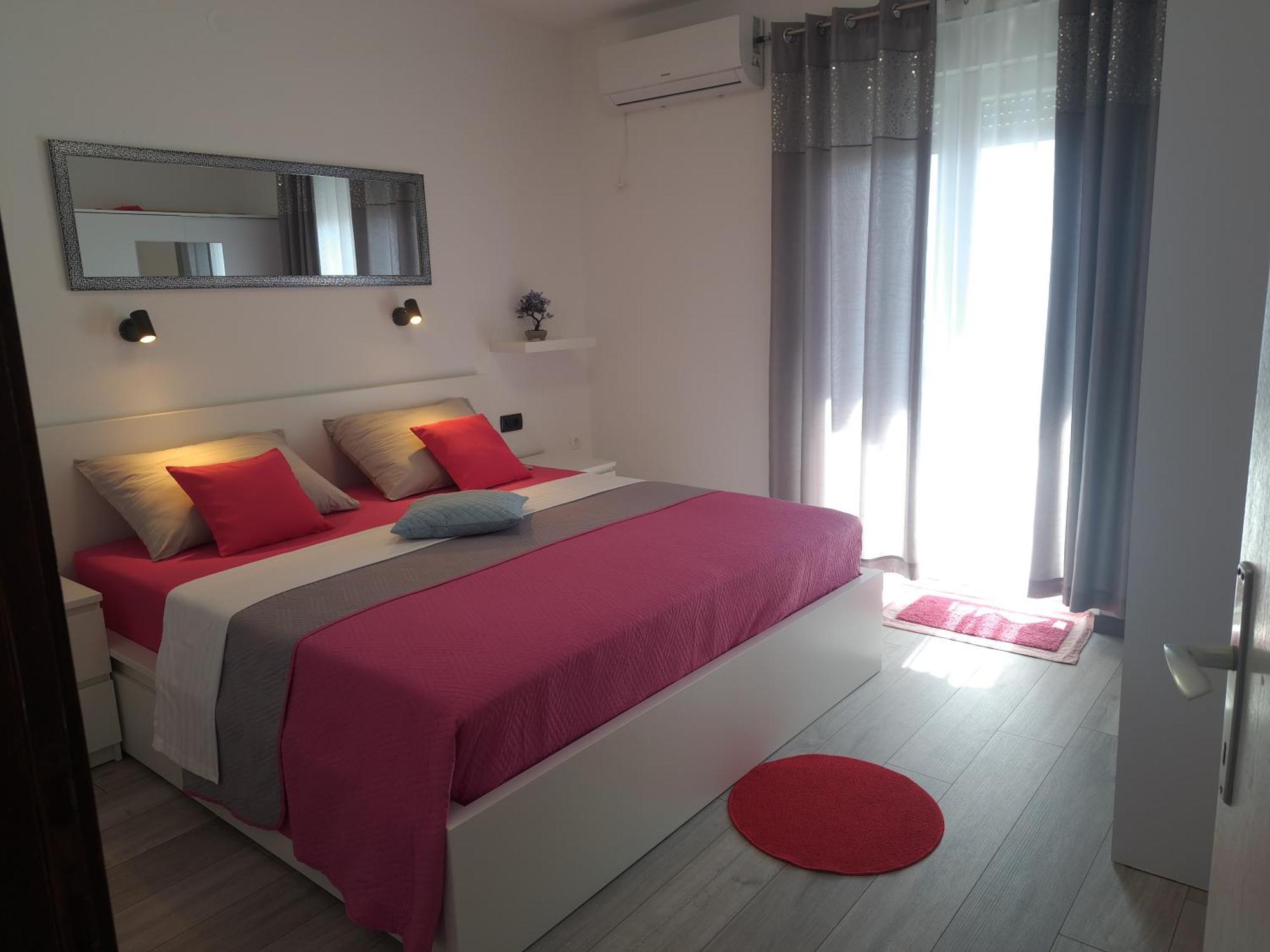 Apartments Ema Crikvenica Exterior foto