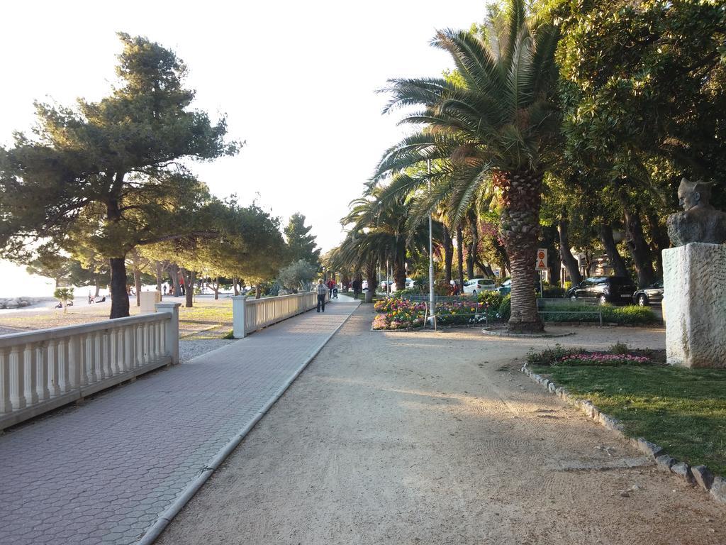Apartments Ema Crikvenica Exterior foto